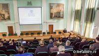 На ММК прошел отраслевой круглый стол по обмену опытом и практиками в решении производственно-технических задач.
