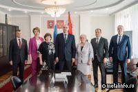 Уральская Сталь и Новотроицкий строительный техникум подписали соглашение о партнерстве